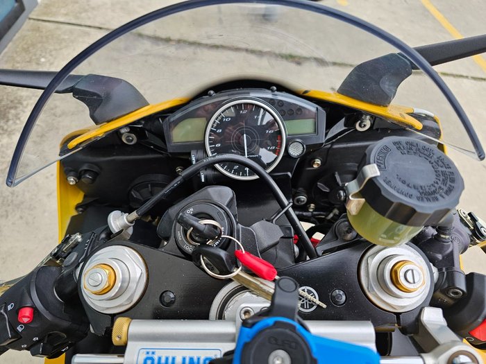 2007 Yamaha YZF-R6 Yellow