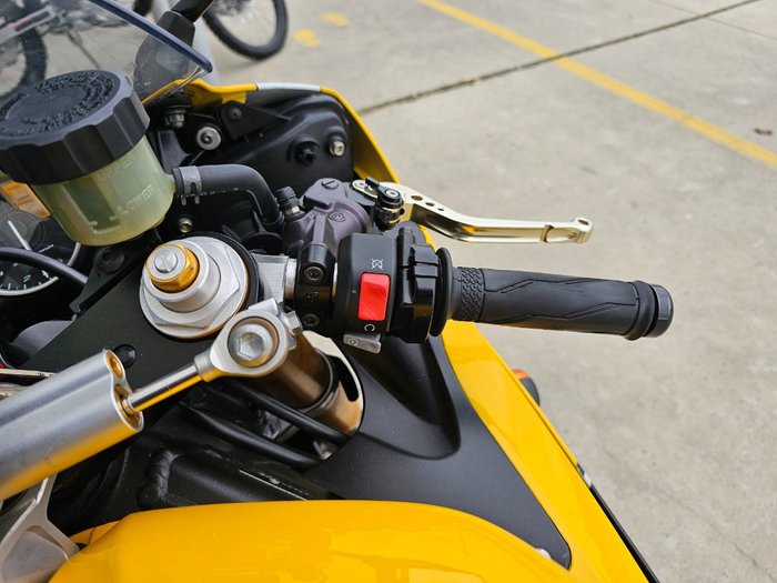 2007 Yamaha YZF-R6 Yellow