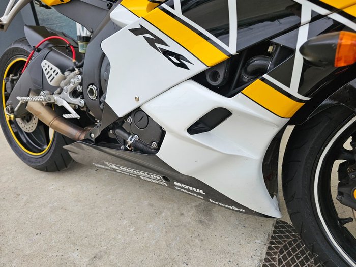 2007 Yamaha YZF-R6 Yellow