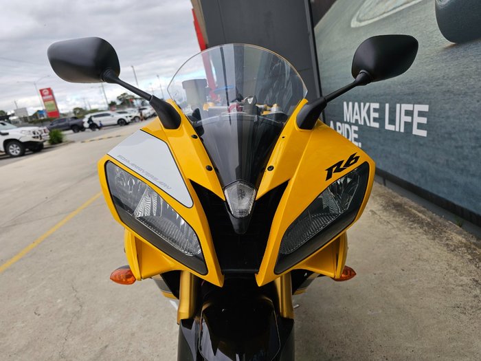 2007 Yamaha YZF-R6 Yellow