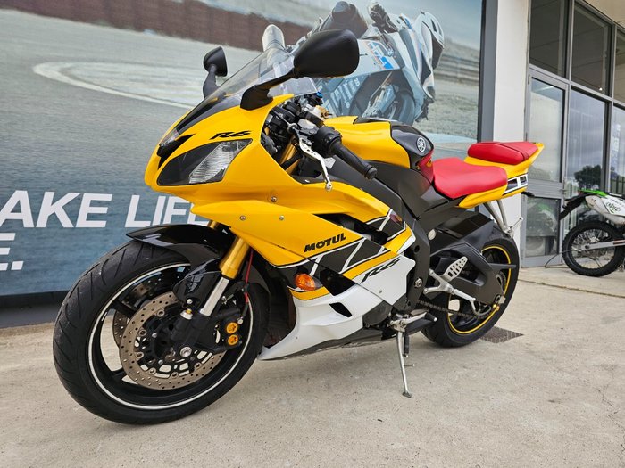 2007 Yamaha YZF-R6 Yellow