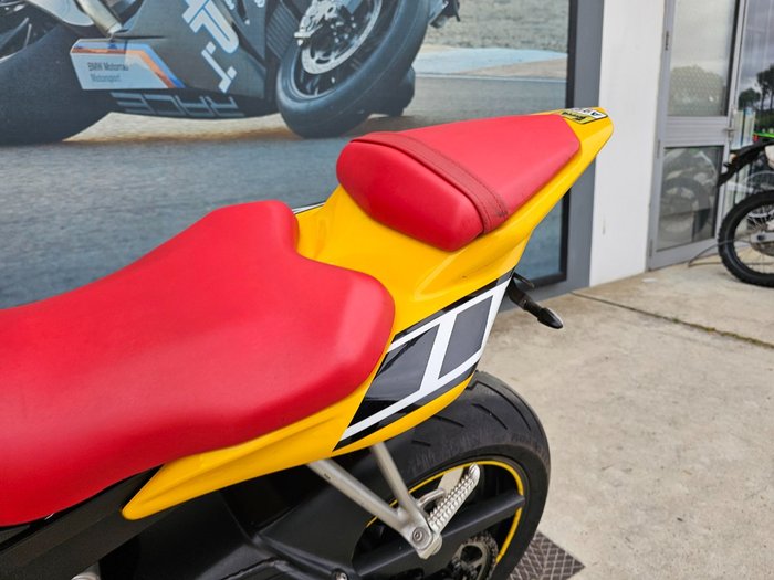 2007 Yamaha YZF-R6 Yellow