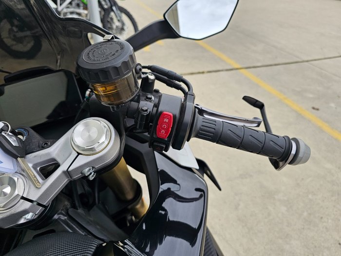 2023 CFMOTO 450 SR ABS Black
