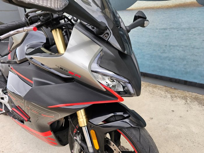 2023 CFMOTO 450 SR ABS Black