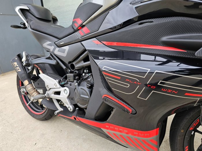 2023 CFMOTO 450 SR ABS Black