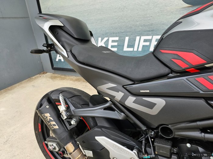 2023 CFMOTO 450 SR ABS Black