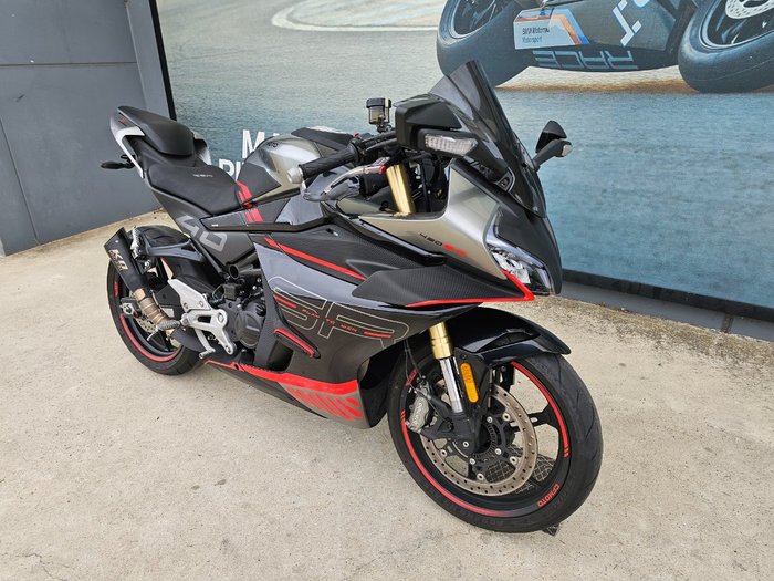 2023 CFMOTO 450 SR ABS Black