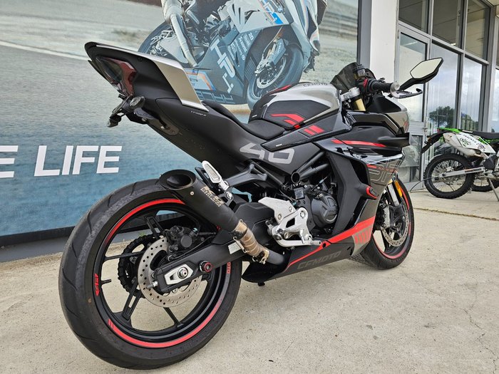 2023 CFMOTO 450 SR ABS Black