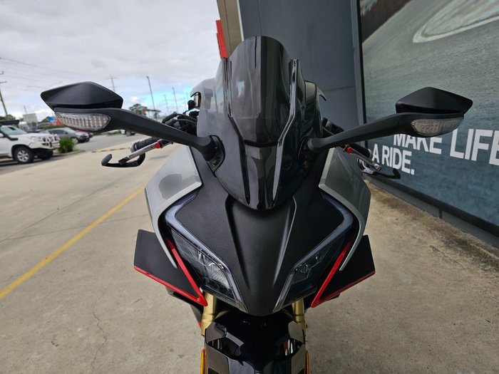 2023 CFMOTO 450 SR ABS Black