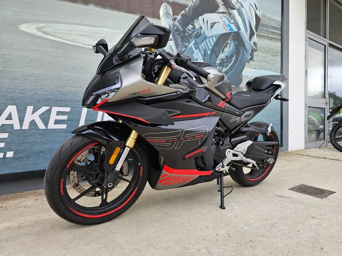 2023 CFMOTO 450 SR ABS Black