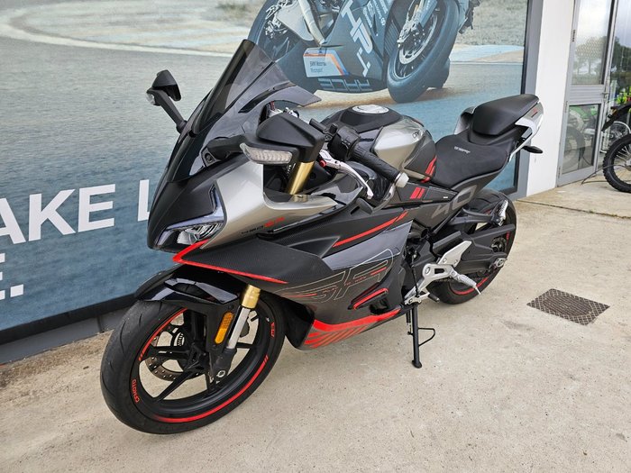 2023 CFMOTO 450 SR ABS Black