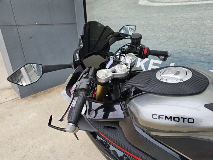2023 CFMOTO 450 SR ABS Black