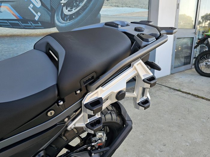 2025 BMW Motorrad R 1300 GS ADVENTURE OPTION 719 Green