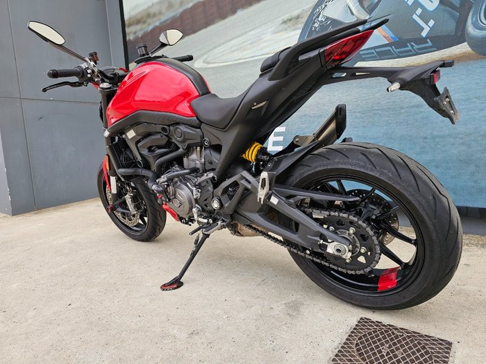 2022 DUCATI MONSTER Red