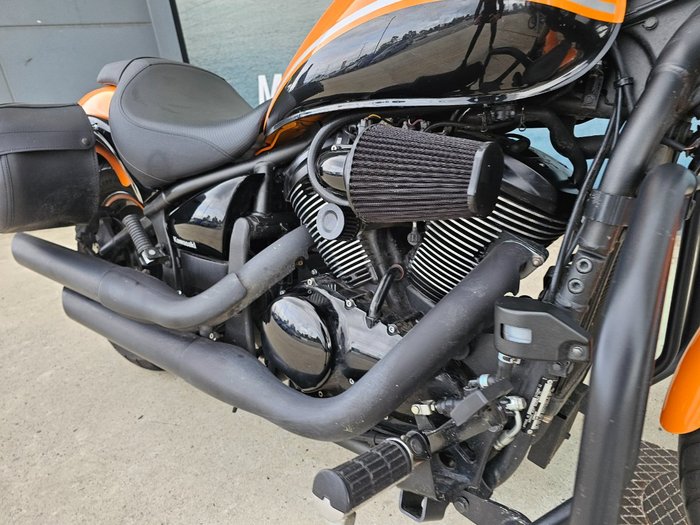 2022 Kawasaki VULCAN 900 (VN900) CLASSIC Orange