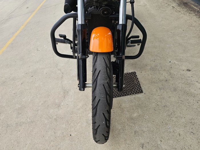 2022 Kawasaki VULCAN 900 (VN900) CLASSIC Orange