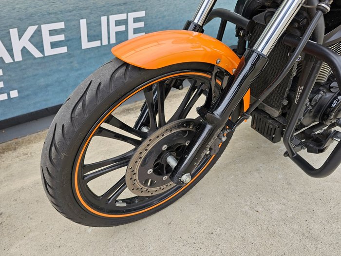 2022 Kawasaki VULCAN 900 (VN900) CLASSIC Orange