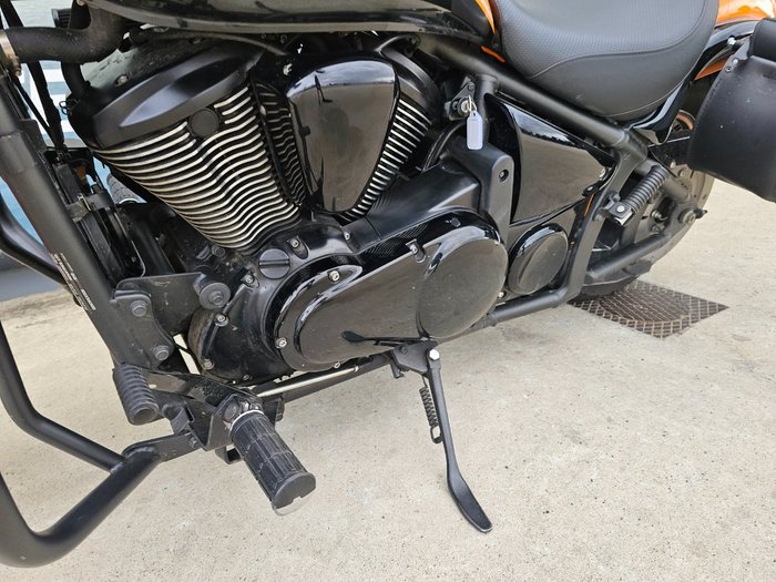 2022 Kawasaki VULCAN 900 (VN900) CLASSIC Orange