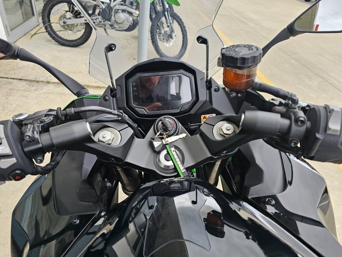 2021 Kawasaki NINJA 1000SX Black