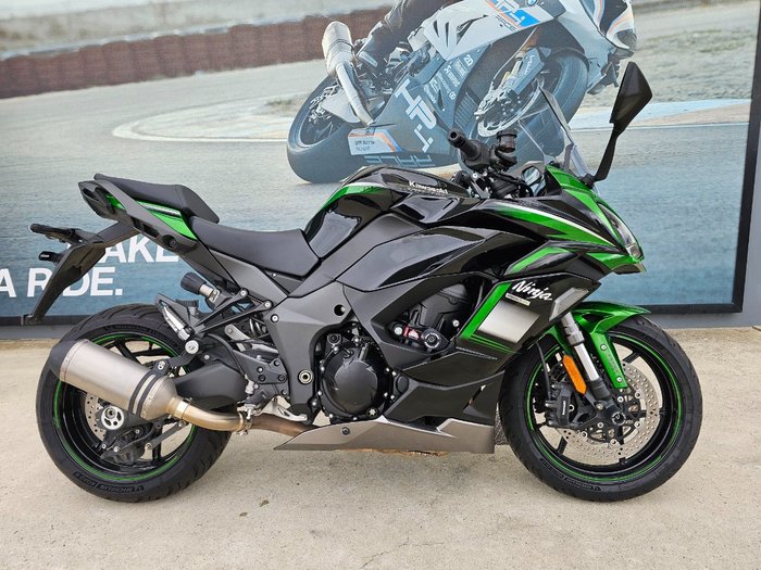 2021 Kawasaki NINJA 1000SX Black