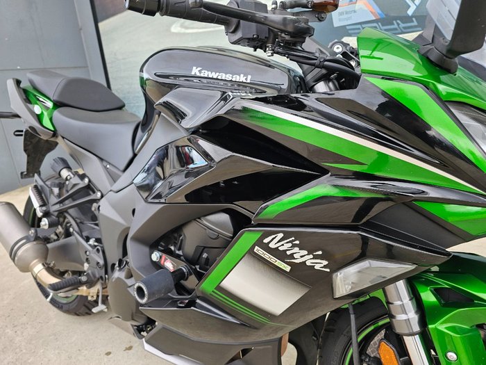 2021 Kawasaki NINJA 1000SX Black
