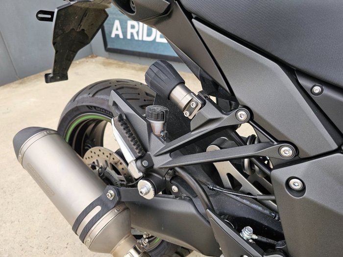 2021 Kawasaki NINJA 1000SX Black