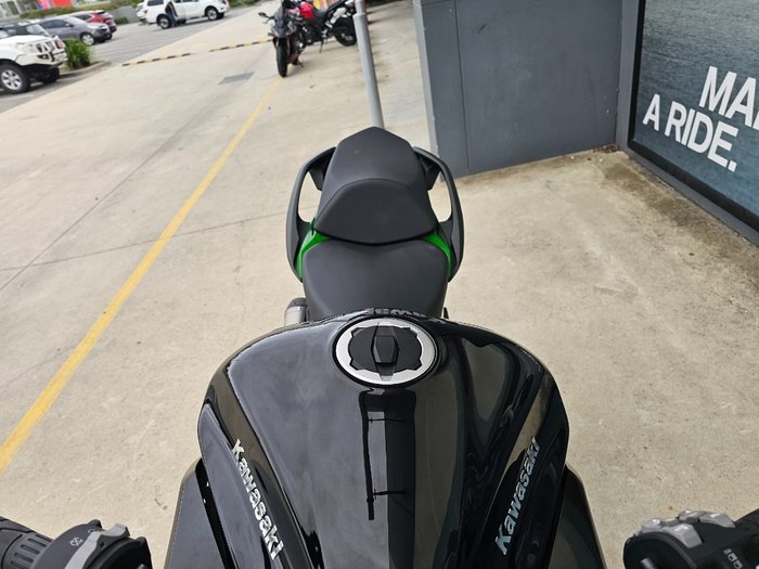 2021 Kawasaki NINJA 1000SX Black