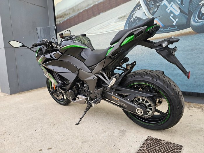 2021 Kawasaki NINJA 1000SX Black