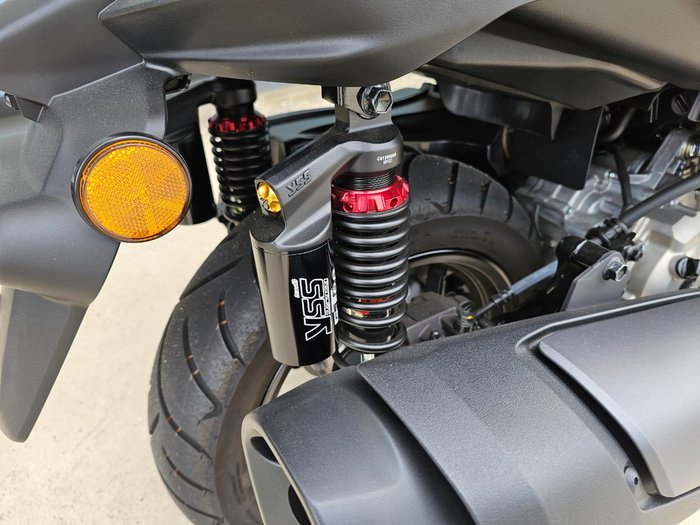 2025 Yamaha XMAX 300 (CZD300A) Orange