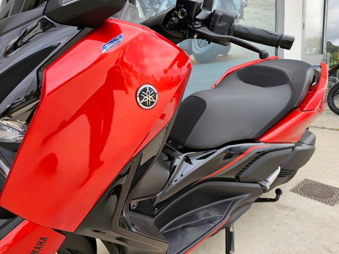 2025 Yamaha XMAX 300 (CZD300A) Orange
