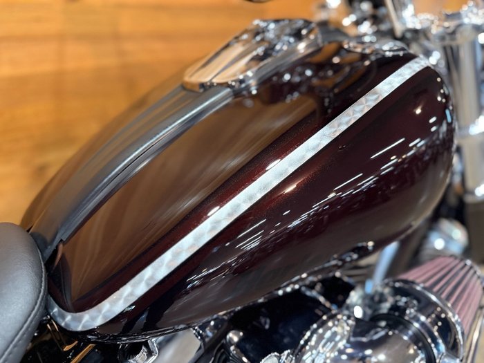 2017 HARLEY-DAVIDSON FXSB SOFTAIL BREAKOUT