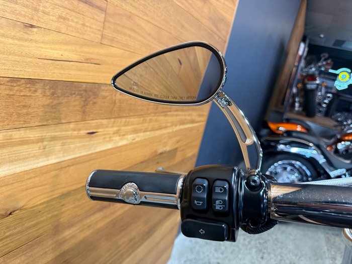 2017 HARLEY-DAVIDSON FXSB SOFTAIL BREAKOUT
