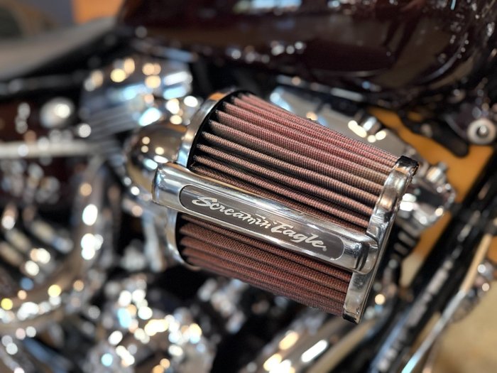 2017 HARLEY-DAVIDSON FXSB SOFTAIL BREAKOUT