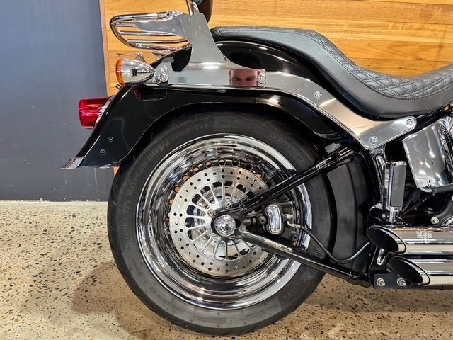 2010 HARLEY-DAVIDSON FLSTF FAT BOY