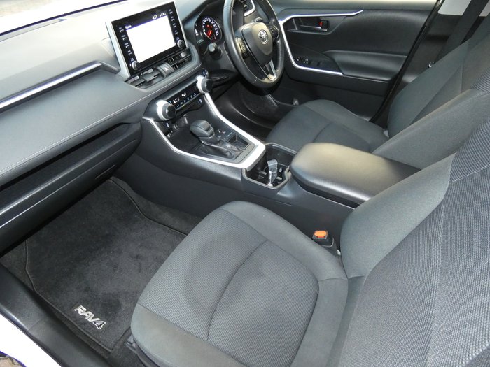 2022 Toyota RAV4 GX
