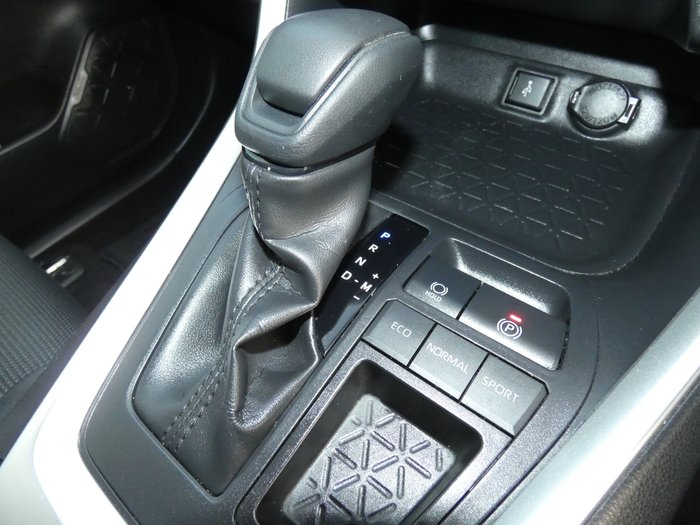 2022 Toyota RAV4 GX