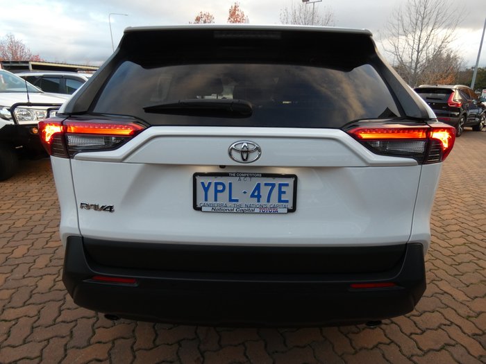 2022 Toyota RAV4 GX