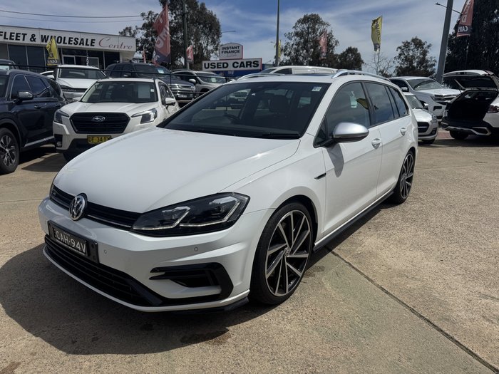 2020 Volkswagen Golf R