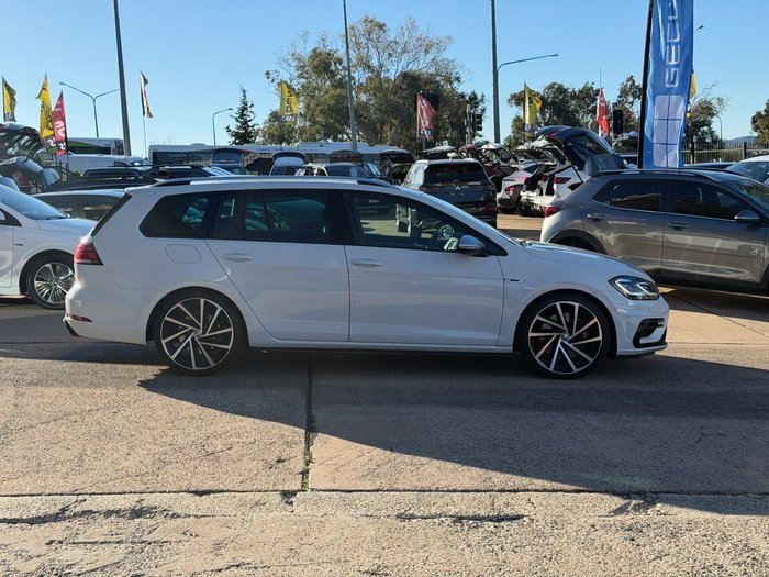 2020 Volkswagen Golf R