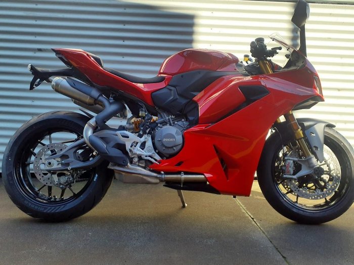 2026 Ducati Panigale V2 S Panigale Red