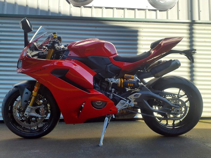 2026 Ducati Panigale V2 S Panigale Red