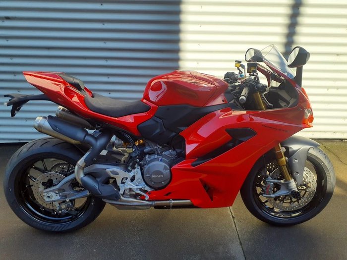 2026 Ducati Panigale V2 S Panigale Red