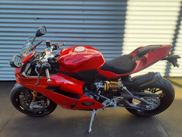 2026 Ducati Panigale V2 S Panigale Red