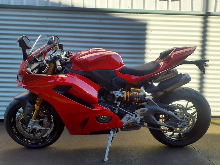 2026 Ducati Panigale V2 S Panigale Red