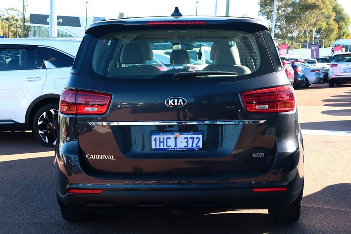 2020 Kia Carnival S