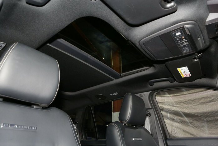 2024 Ford Everest Platinum
