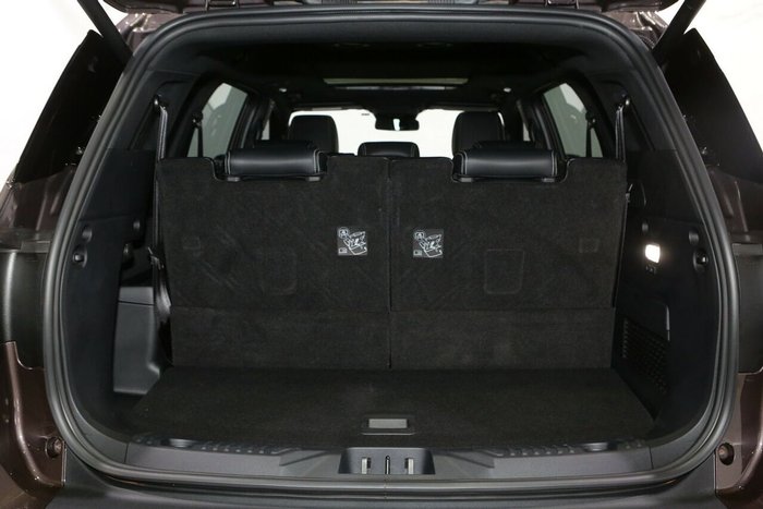 2024 Ford Everest Platinum