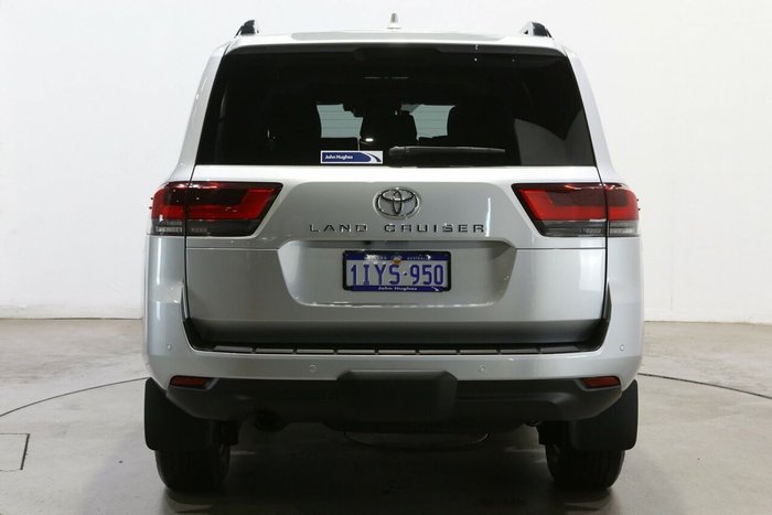 2026 Toyota Landcruiser VX
