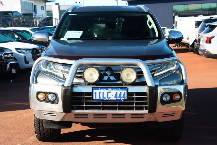 2016 Mitsubishi Pajero Sport GLS