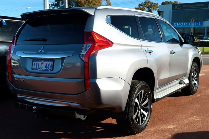 2016 Mitsubishi Pajero Sport GLS